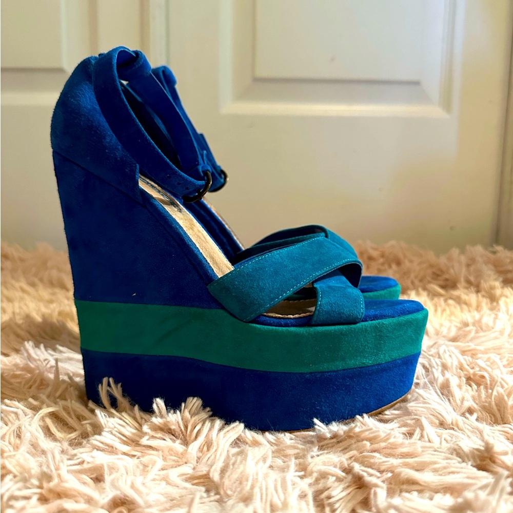 Color Block Wedges